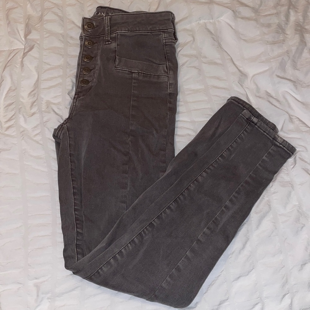 Gray High Rise Jegging